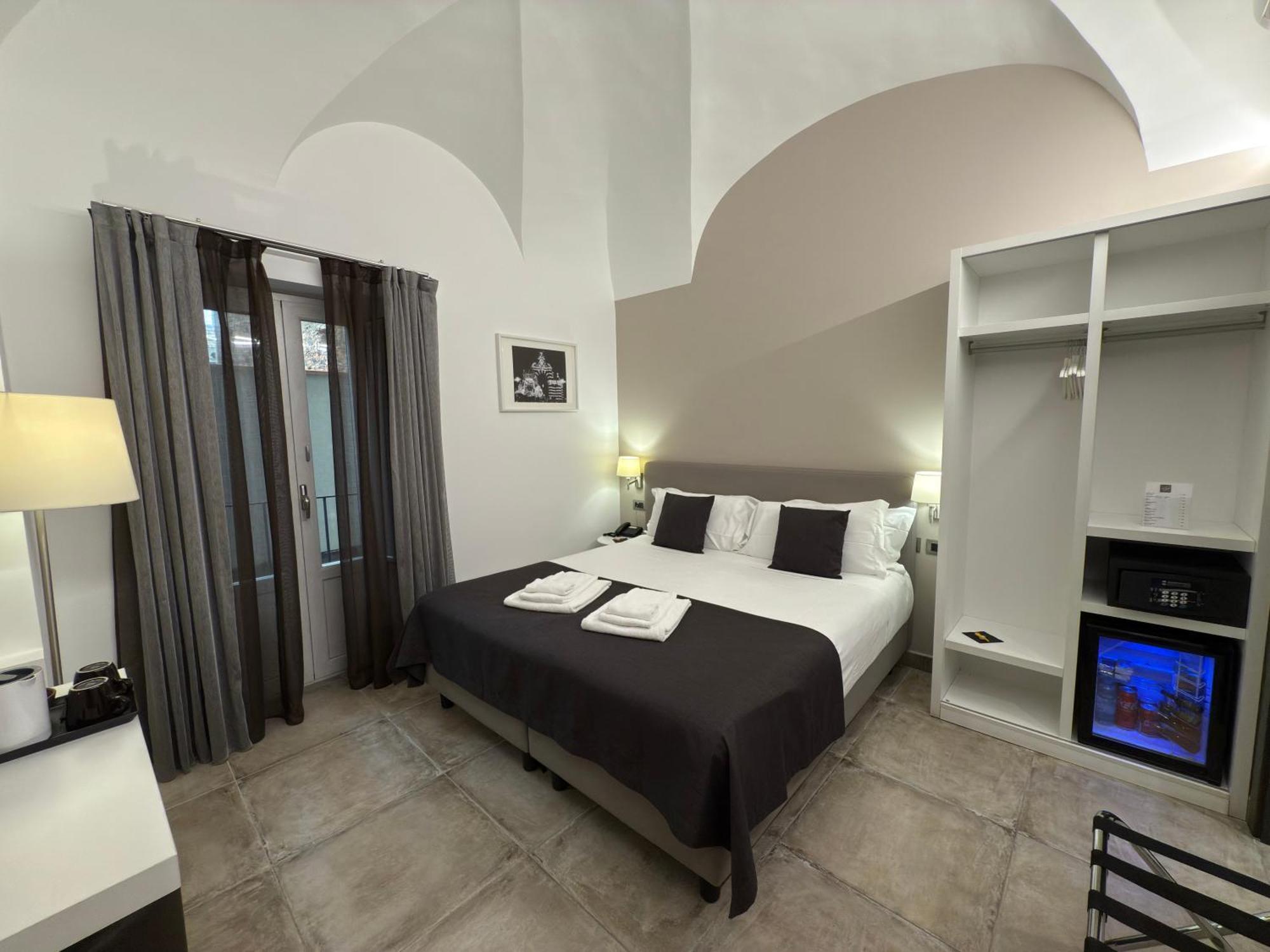 Etnea 454 Catania Luxury Rooms エクステリア 写真